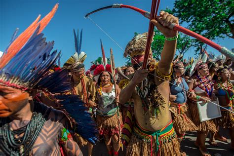 The Great Feast：6世紀ブラジルにおける先住民文化の交流と食文化の変容